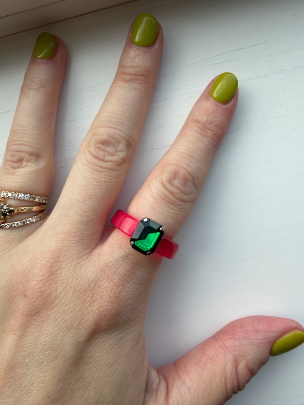 Transparent Pink Resin Ring With Emerald-Cut Green Crystal / Faux Gem - Size 6.5
